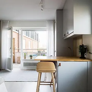 Avanti 3*, Sztokholm Szwecja